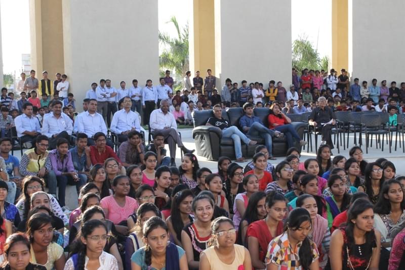 Dr. Subhash University Junagadh Infrastructure photo 48